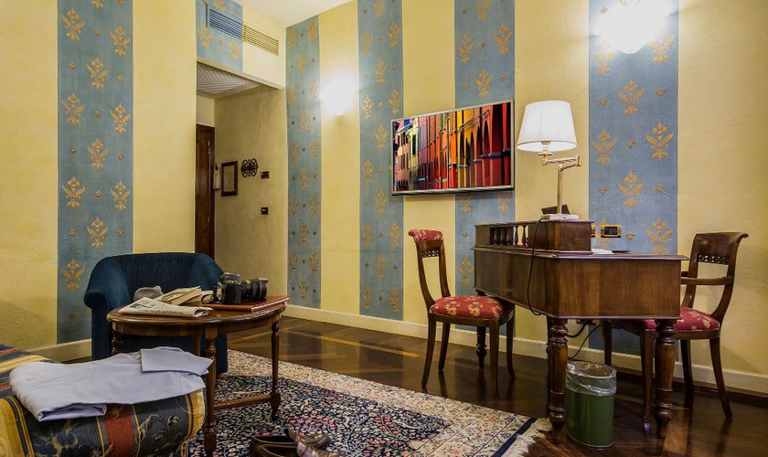 Suite Art Hotel Commercianti Bologna Suite Art Hotel Commercianti Bologna