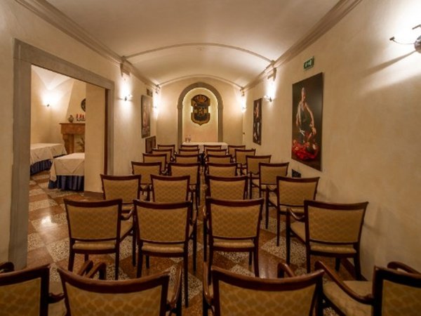 Sala del pozzo Art Hotel Commercianti Bologna Sala del pozzo Art Hotel Commercianti Bologna