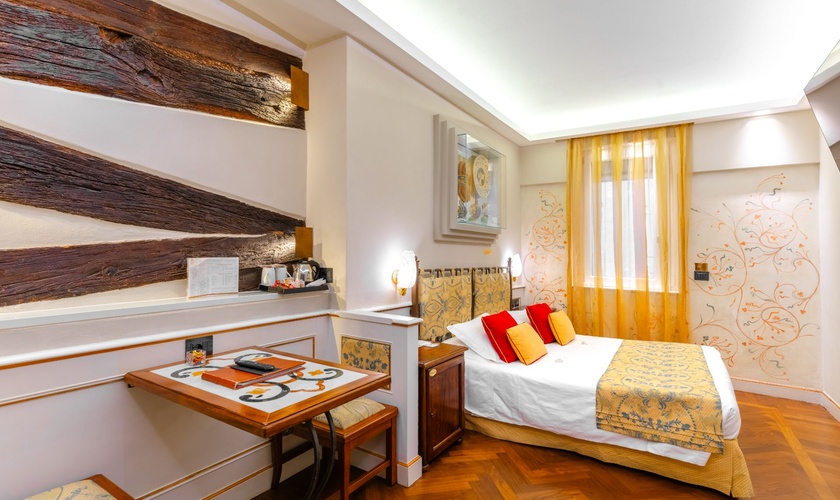 Camera Doppia Deluxe Art Hotel Commercianti Bologna Camera Doppia Deluxe Art Hotel Commercianti Bologna
