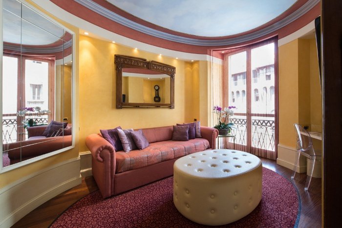 SUITE Art Hotel Orologio Bologna, Italia SUITE Art Hotel Orologio Bologna, Italia