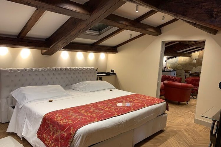SUITE Art Hotel Commercianti Bologna, Italia SUITE Art Hotel Commercianti Bologna, Italia