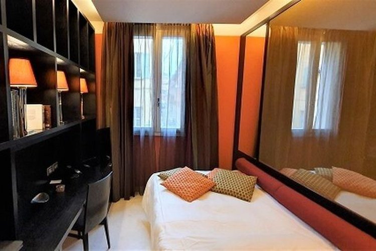 Singola comfort art hotel novecento bologna Singola comfort art hotel novecento bologna