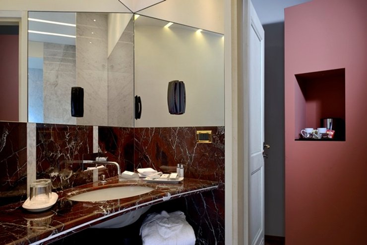JUNIOR SUITE DELUXE Art Hotel Commercianti Bologna, Italia JUNIOR SUITE DELUXE Art Hotel Commercianti Bologna, Italia