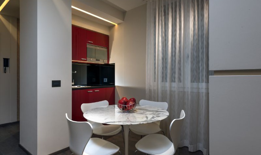 Luxury apartments  Art Hotel Commercianti Bologna