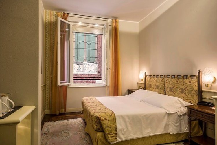 Camera doppia classic art hotel commercianti bologna Camera doppia classic art hotel commercianti bologna