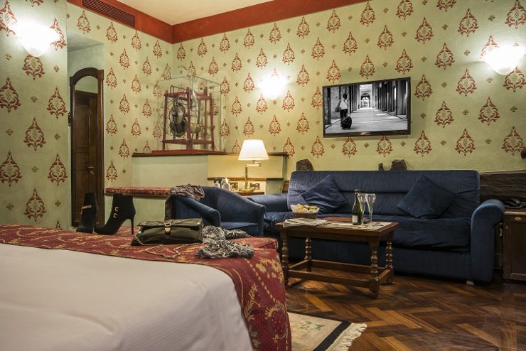 JUNIOR SUITE DELUXE Art Hotel Commercianti Bologna, Italia JUNIOR SUITE DELUXE Art Hotel Commercianti Bologna, Italia