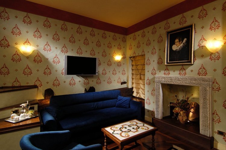 Junior suite deluxe art hotel commercianti bologna Junior suite deluxe art hotel commercianti bologna