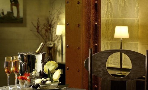 BAR Art Hotel Novecento a Bologna, Italia BAR Art Hotel Novecento a Bologna, Italia