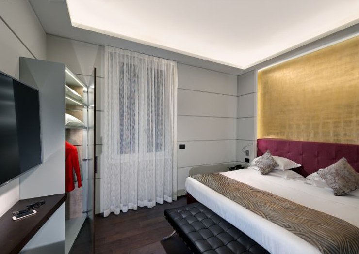 Luxury apartments  Art Hotel Commercianti Bologna