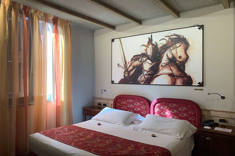 CAMERA DOPPIA DELUXE Art Hotel Commercianti Bologna, Italia CAMERA DOPPIA DELUXE Art Hotel Commercianti Bologna, Italia