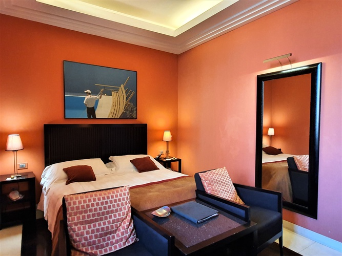 Camera doppia classic art hotel novecento bologna Camera doppia classic art hotel novecento bologna