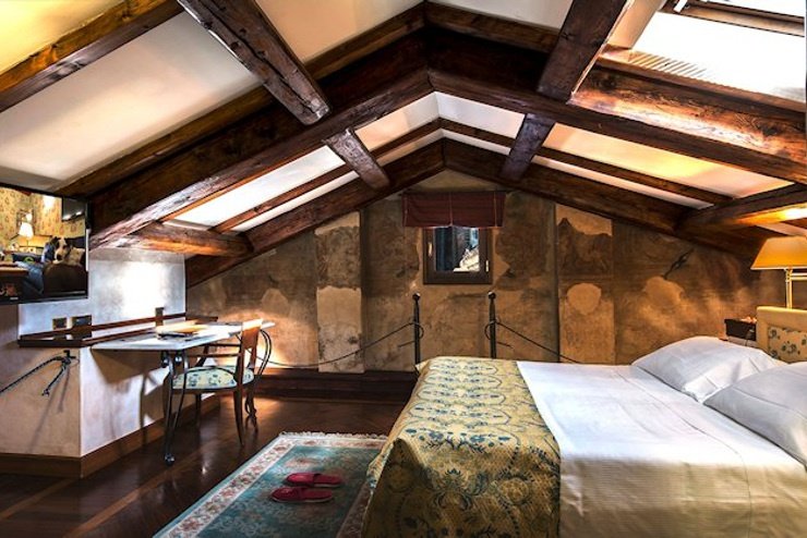 SUITE Art Hotel Commercianti Bologna, Italia SUITE Art Hotel Commercianti Bologna, Italia