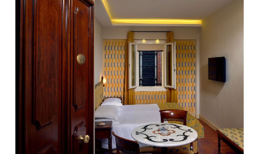 Camera doppia classic Art Hotel Commercianti Bologna Camera doppia classic Art Hotel Commercianti Bologna