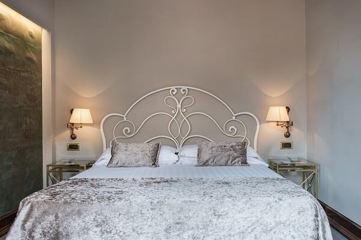 Suite deluxe la romántica art hotel orologio bologna Suite deluxe la romántica art hotel orologio bologna
