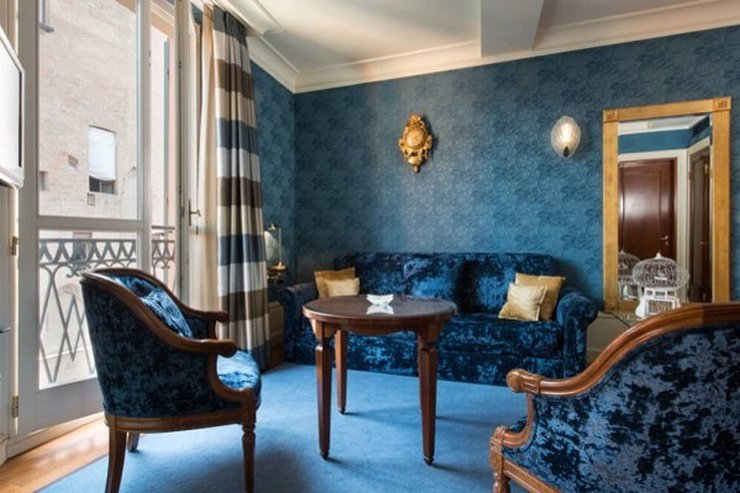 Suite art hotel orologio bologna Suite art hotel orologio bologna