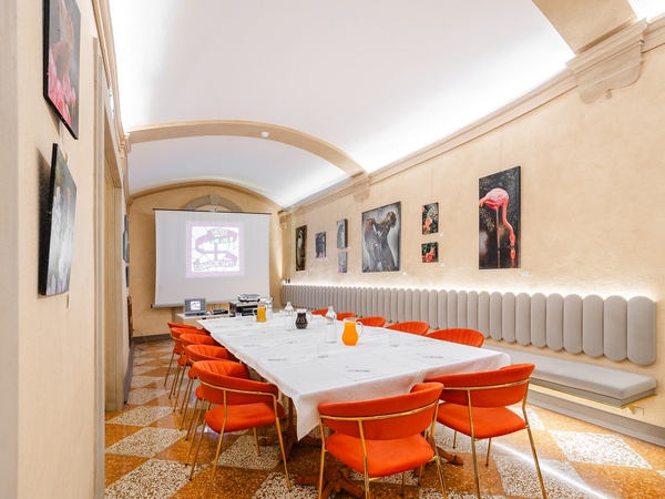 SALA DEL POZZO Art Hotel Commercianti Bologna SALA DEL POZZO Art Hotel Commercianti Bologna