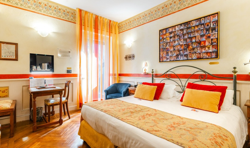Camera Doppia Deluxe con Terrazzo Art Hotel Commercianti Bologna Camera Doppia Deluxe con Terrazzo Art Hotel Commercianti Bologna
