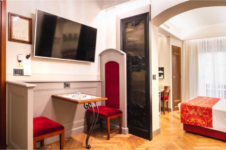 Junior suite deluxe Art Hotel Commercianti Bologna Junior suite deluxe Art Hotel Commercianti Bologna