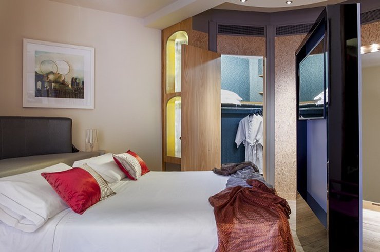 Suite house palazzo art hotel novecento bologna, italia Suite house palazzo art hotel novecento bologna, italia