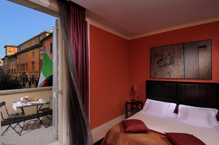 Camera deluxe balcony art hotel novecento bologna Camera deluxe balcony art hotel novecento bologna