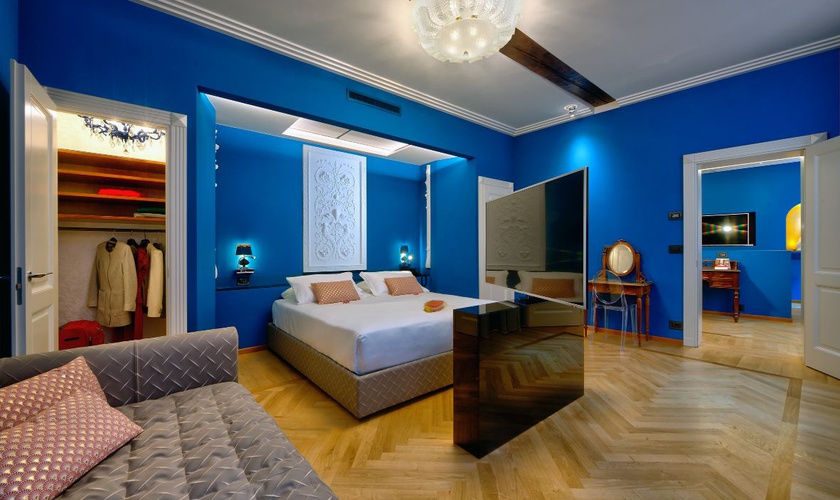 Luxury apartments battibecco Art Hotel Commercianti Bologna Luxury apartments battibecco Art Hotel Commercianti Bologna