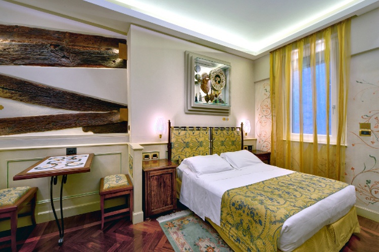 Camera doppia classic Art Hotel Commercianti Bologna Camera doppia classic Art Hotel Commercianti Bologna