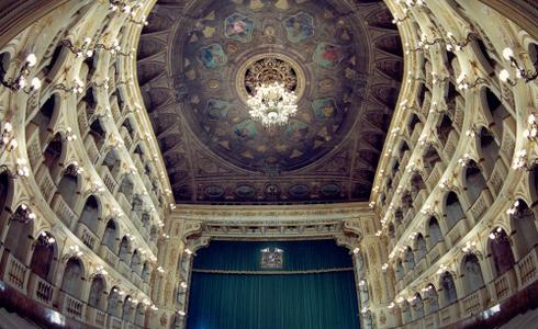 SERVIZIO BIGLIETTERIA Art Hotel Orologio a Bologna SERVIZIO BIGLIETTERIA Art Hotel Orologio a Bologna