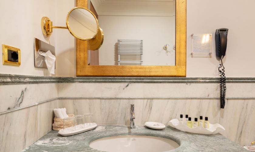 Suite Art Hotel Orologio Bologna Suite Art Hotel Orologio Bologna
