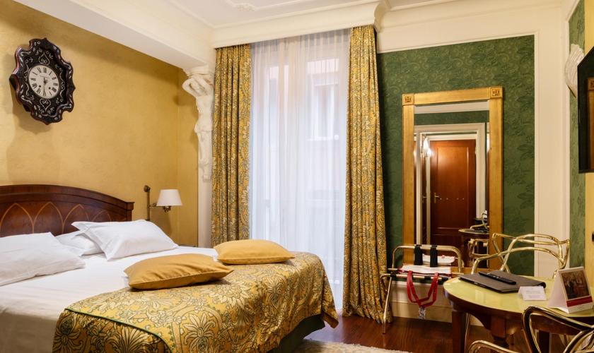 Camera Classic Art Hotel Orologio Bologna Camera Classic Art Hotel Orologio Bologna