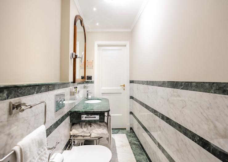 Junior Suite Art Hotel Commercianti Bologna Junior Suite Art Hotel Commercianti Bologna