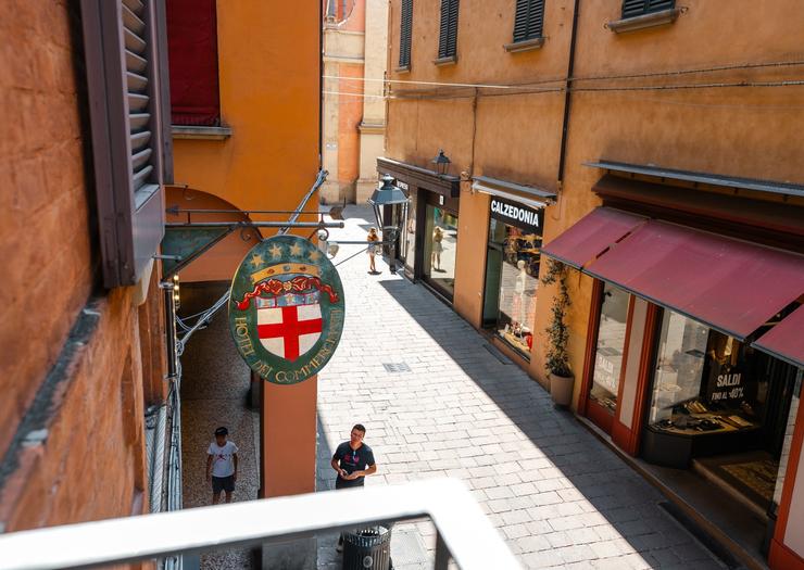 Luxury Apartments Art Hotel Commercianti Bologna Luxury Apartments Art Hotel Commercianti Bologna