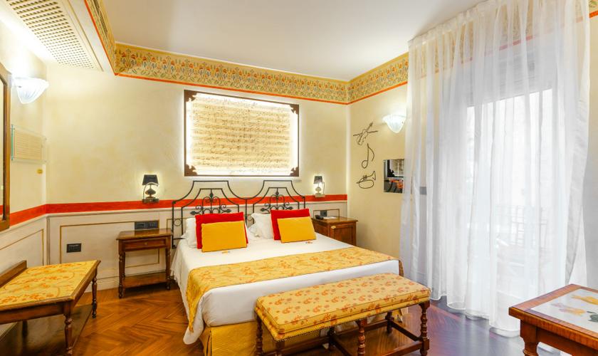 Camera Doppia Deluxe con Terrazzo Art Hotel Commercianti Bologna Camera Doppia Deluxe con Terrazzo Art Hotel Commercianti Bologna