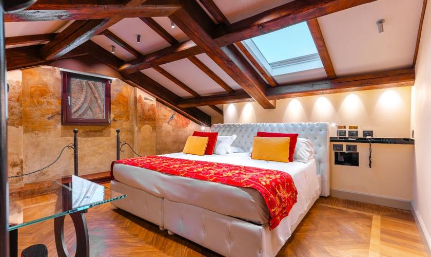 Suite Art Hotel Commercianti Bologna Suite Art Hotel Commercianti Bologna