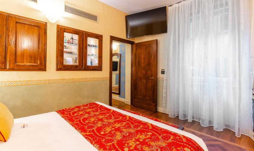 Suite Art Hotel Commercianti Bologna Suite Art Hotel Commercianti Bologna