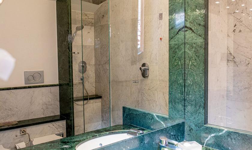 Suite Art Hotel Commercianti Bologna Suite Art Hotel Commercianti Bologna